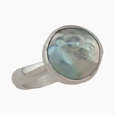 Ring with a natural abalone pearl from Mendocino, California, measuring 12mm. Set in sterling silver.