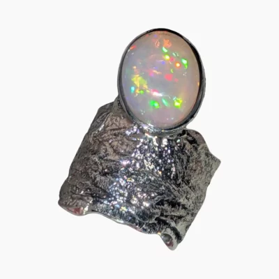 Ring with an oval 4.19-carat Eithyopian opal measuring 14 x 11mm set in sterling silver.